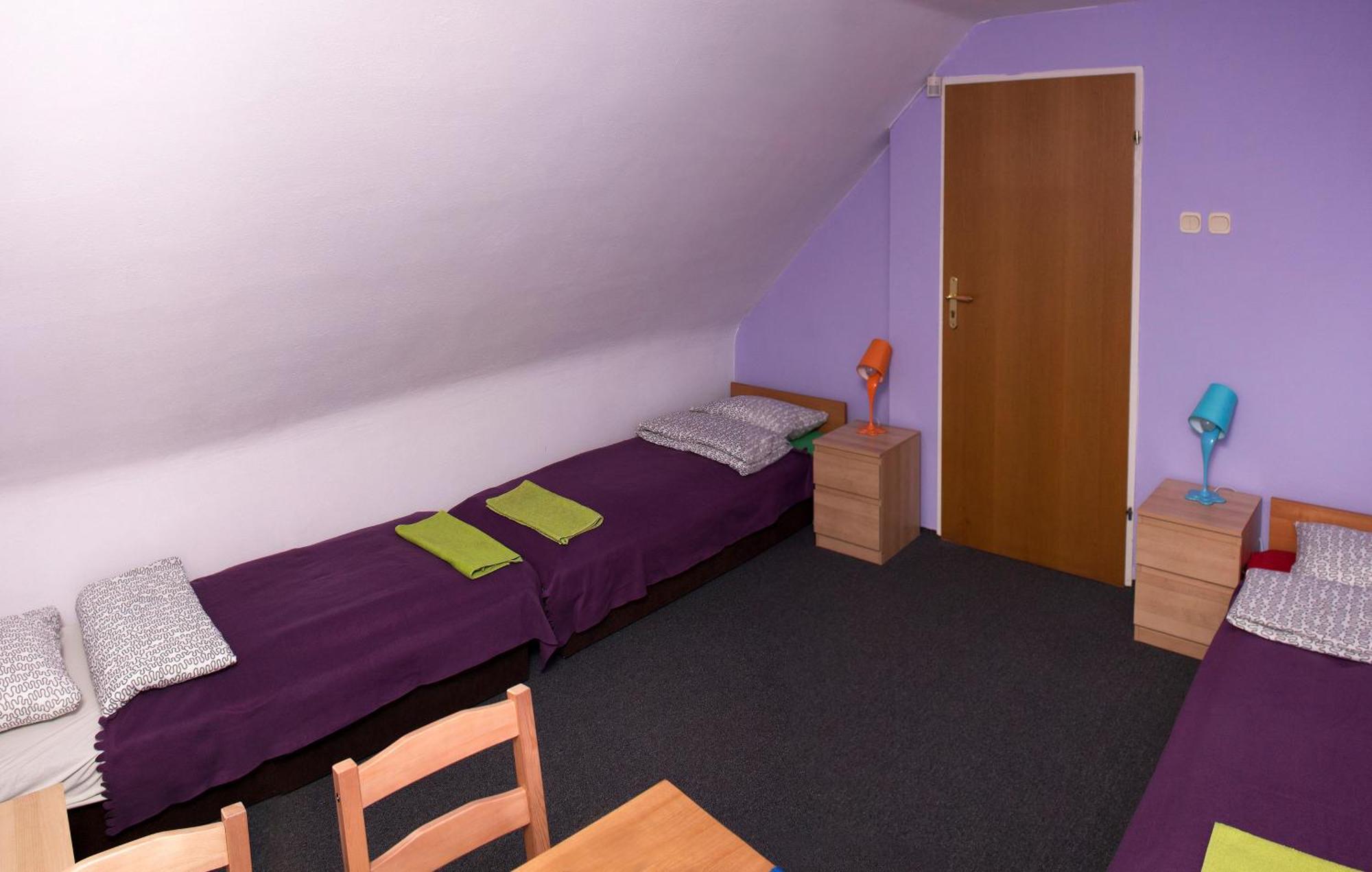 Marymont Hostel Warsaw Room photo