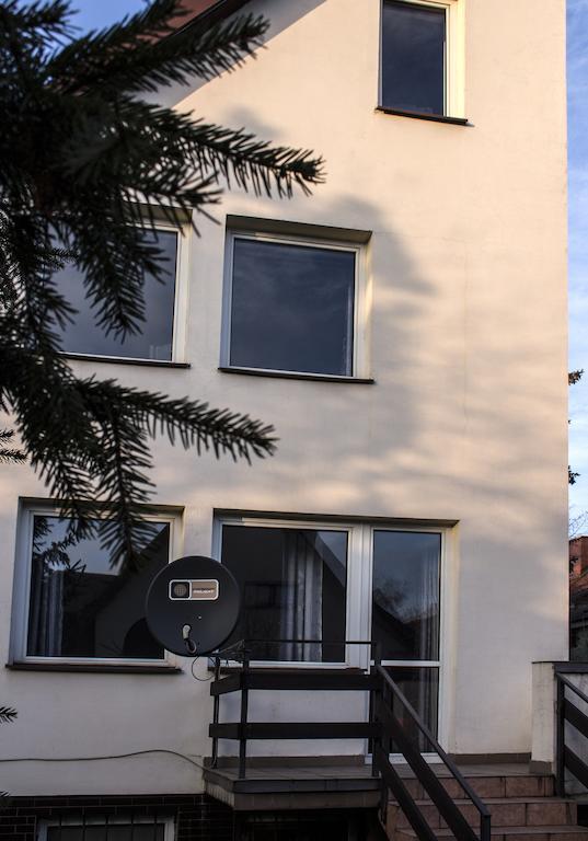 Marymont Hostel Warsaw Exterior photo